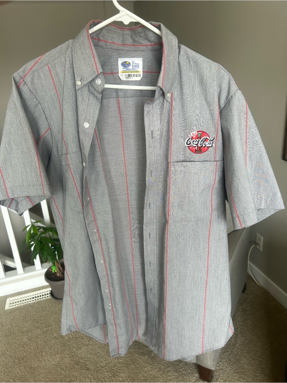 1980’s Vintage Coca-Cola Men's Short Sleeve Button-Up Short Sleeve Shirt Uniform
